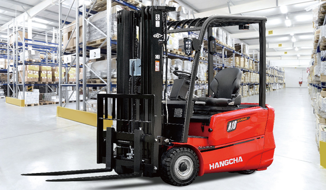 叉車蓄電池正確加水方式，你做對了嗎？